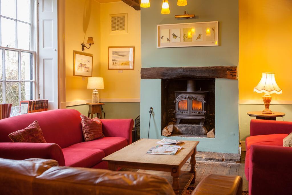 The Mill Arms Hotel Romsey Exterior photo